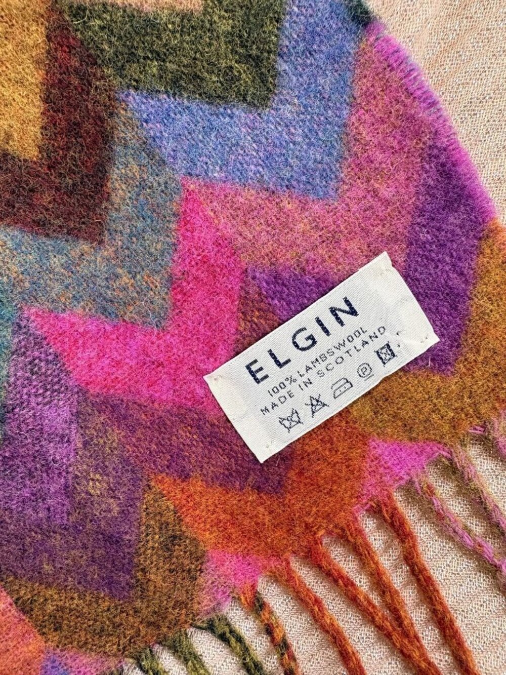 Johnstons of Elgin Lambswool Chevron Colorful Scarf - Picture 3 of 5